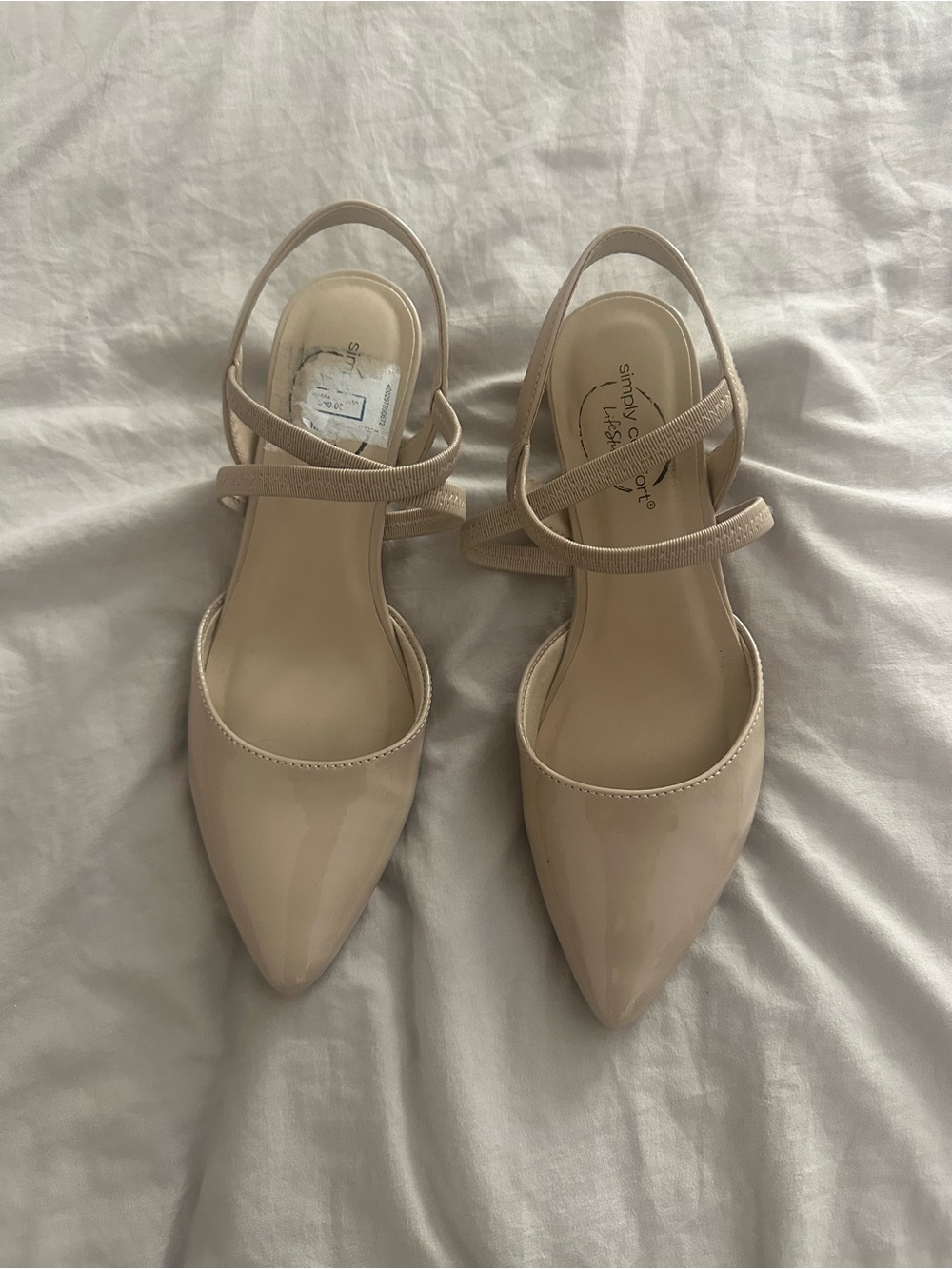 Pointed-Toe Slingback Kitten Heels in Nude